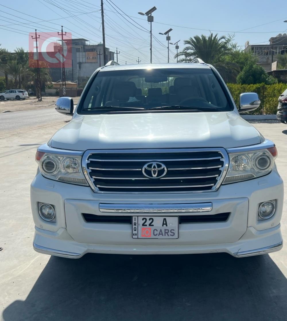 تويوتا لاندكروزر